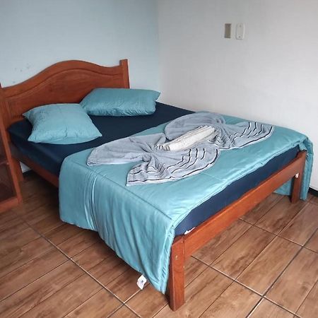 Pousada Costa Azul Торрис Экстерьер фото