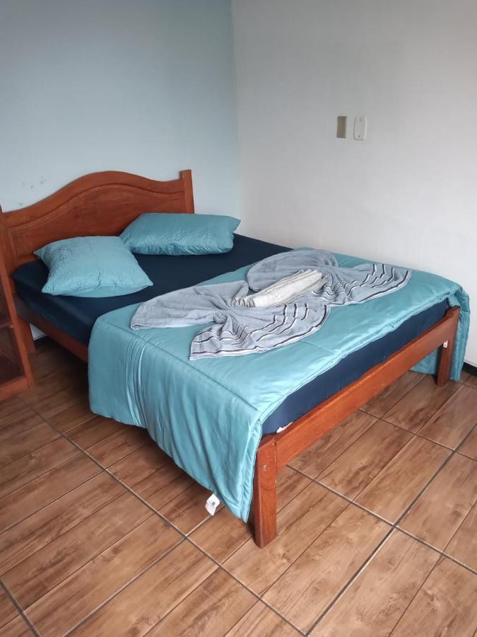 Pousada Costa Azul Торрис Экстерьер фото
